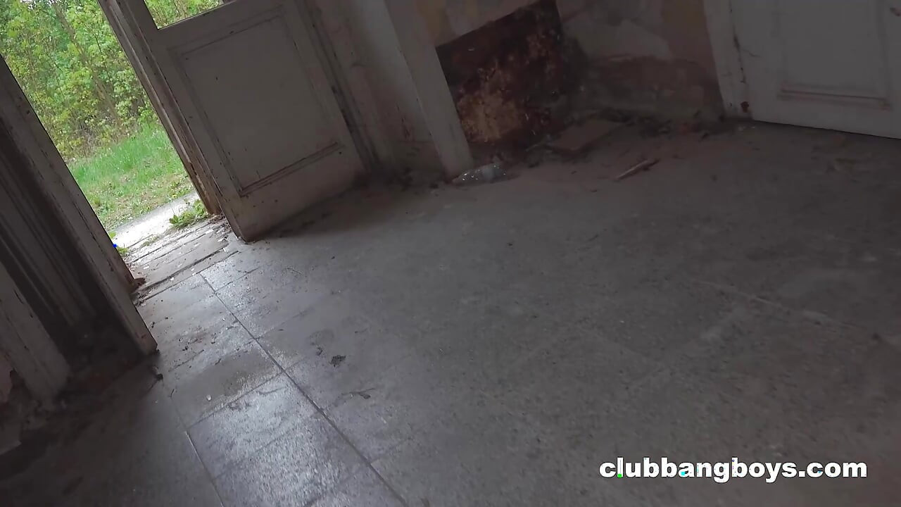 What’s a Twink like you Doing in a Dump like this? at ClubBangBoys