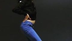 La sexy Camila Cabello danse le cul!