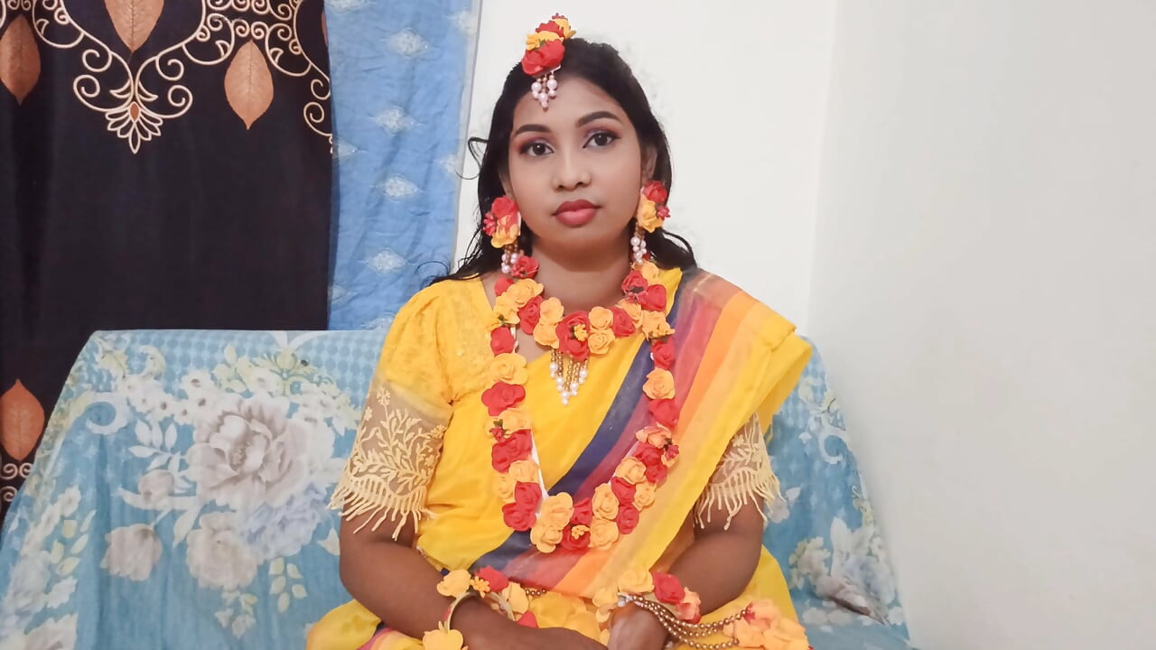 NEWLY MARRIED DESI COUPLE FIRST NIGHT SEX BENGALI BAD VOICE ENJOYING MY SEXUAL VIDEO