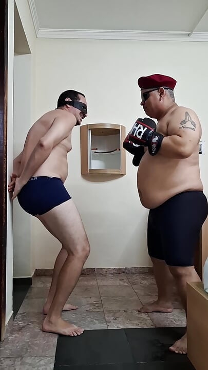 Captain Dominator X Jobber, fake Gutpunch