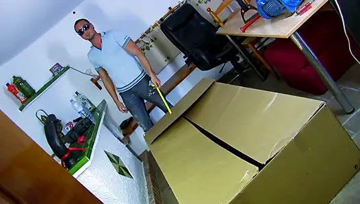 Geile MILf-schlampe bekommt alle ihre löcher gestopft