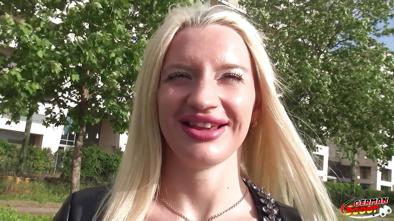 Njemački izviđač - Studentica Angel Vital