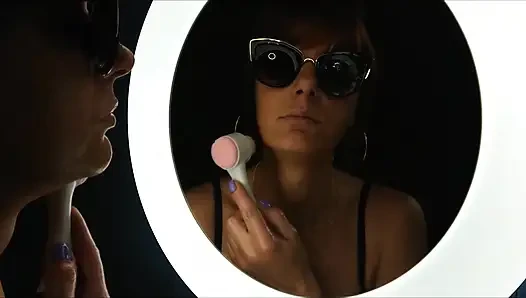 She Love Blowjob and Facial Skincare