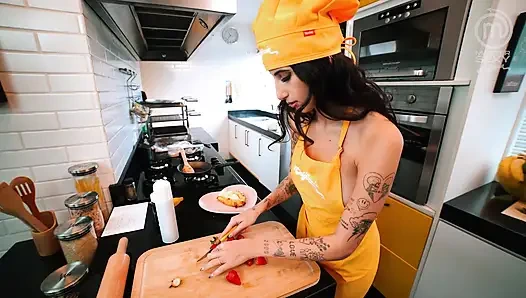 Горячая лесбийская латиноамериканская кухня — Часть 2 — SFW