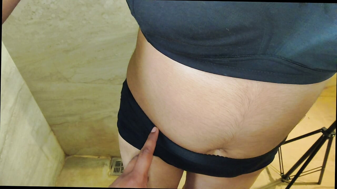 Step-mom catch her stepson doing masterbating