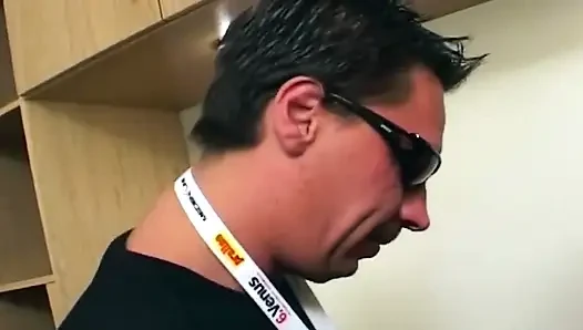 Drooling Deepthroat Queen Fingers Sloppy Wet Pussy Wildly