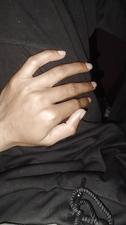 Where do you want this hand