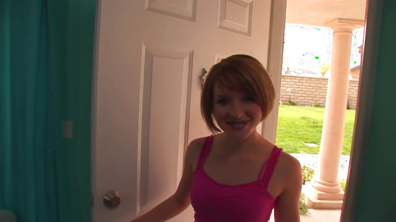 Faith Daniels - большой любитель черного шеста