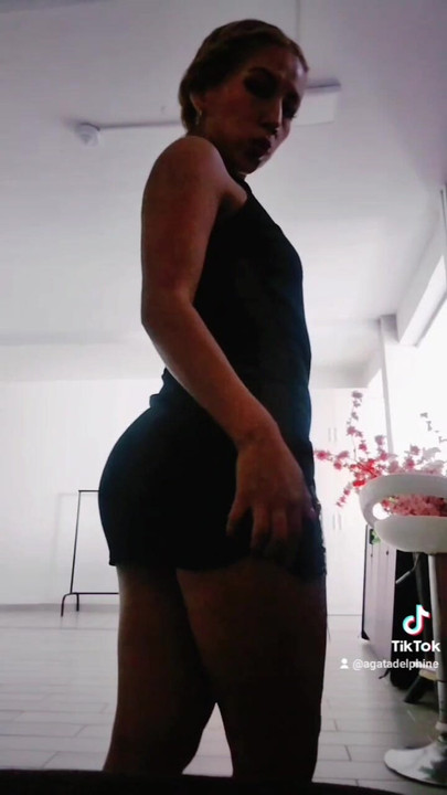 Parce qu’ils m’ont demandé, aujourd’hui je vais être noirs mes beaux amours ☺️