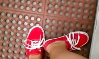 FF24 Sweaty feet in red vans