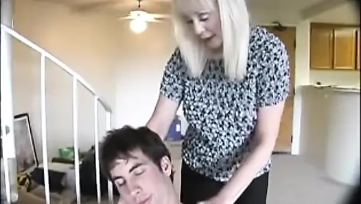 Diane Diamonds Fucking in the Living Room with Her Big Tits