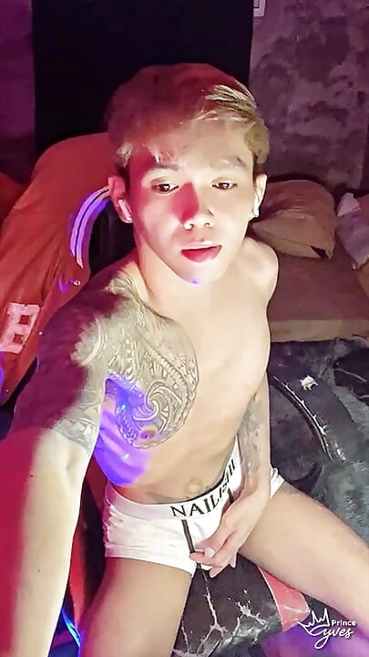 Asian Twink Webcam Show Excerpt
