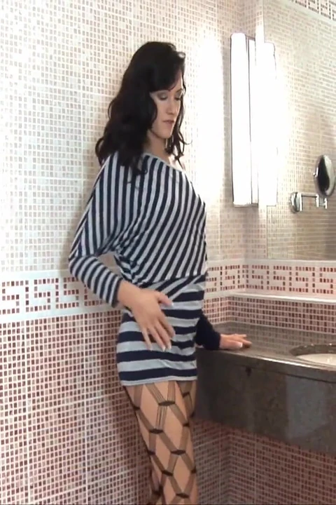 Tess specchio di bagnato e gonfio