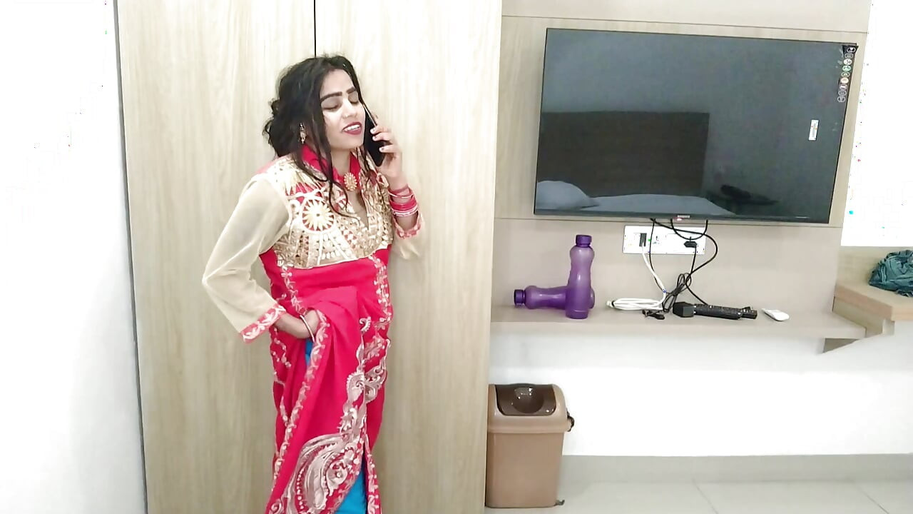 女友 Ko Oyo Me 新年卡派對 Dene Ke Bahane Pel Diya
