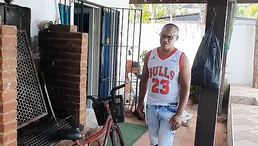 Çamaşır makinesine sıkıştım siyah yaraklı üvey oğlum benden faydalandı ve sikti