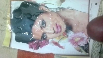Amala paul facial