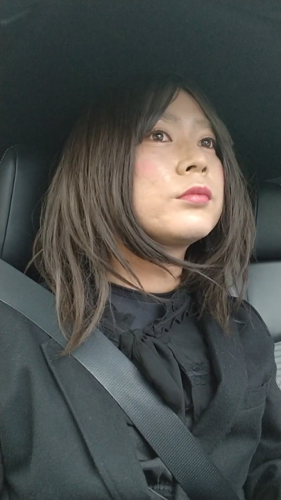 A cross-dressing boy wearing Gothic wore black full-body tights as an inner layer and drove with masturbation in the car. | Clip 2