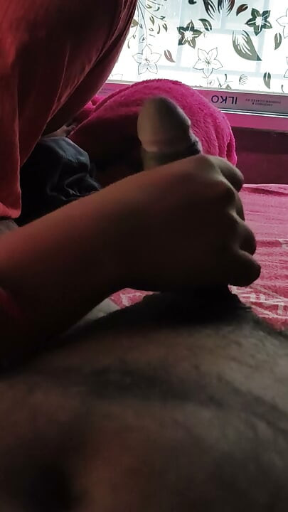 Bhabi ne Muth Mar diya