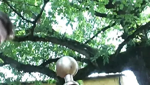 Bu Sarışın Orospu Çocuğunun Poposuna Her Şey Sığabilir