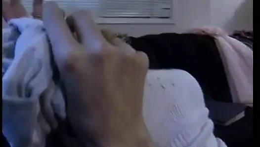 Hunk gets to suck on a sorority girl