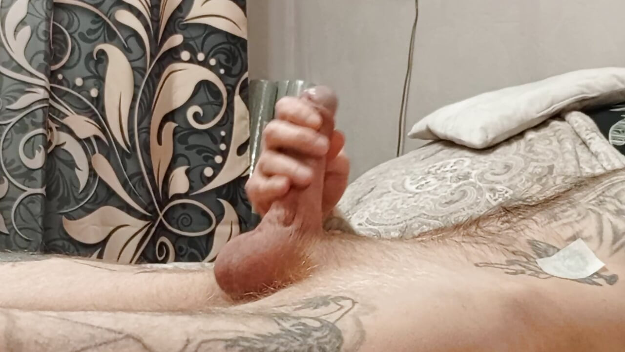 Hétvégén a mostohaanyám megszabadítja a golyóimat a spermától