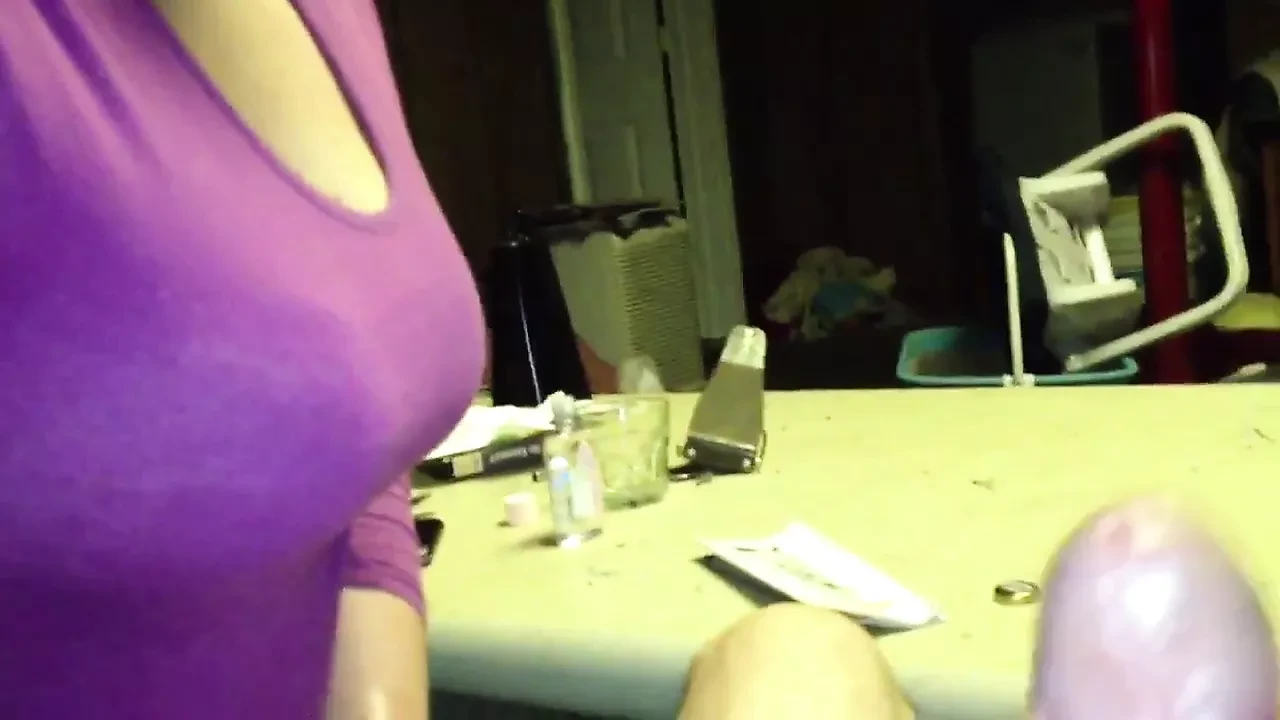 Neighbor Agrees to Give Me a HJ on Video