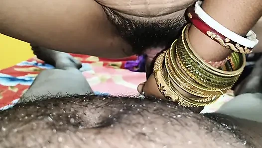 Indische heiße ehefrau, echter selbstgedrehter fick in hindi-videos