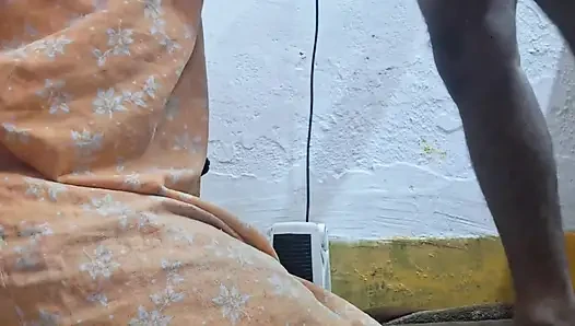 Индийская мачеха трахается