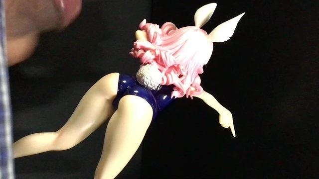 Tera Elin figure bukkake 01