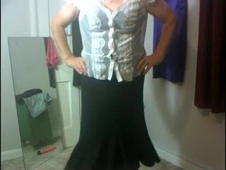 Dee striping and dressing as a policewomen
