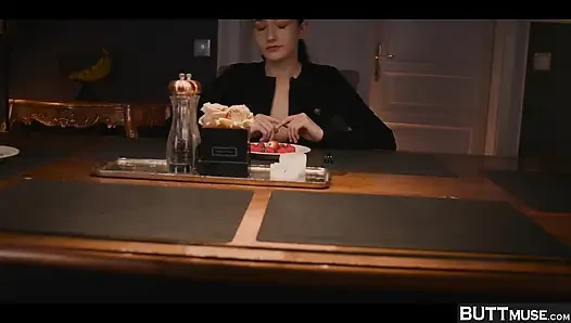 Buttmuse ilk kez çifte penetrasyon