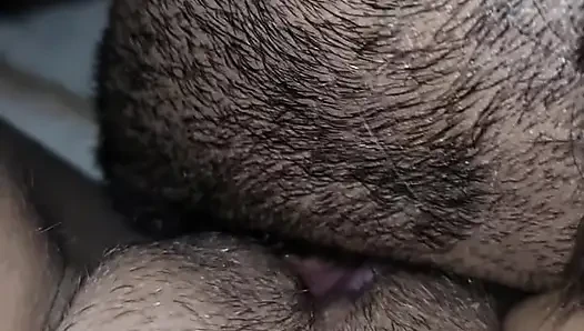 Tante seksi 25 tahun lagi bugil memeknya dientot joi closeup