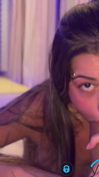 Delicious striptease by Icegirlxx , wonderful blonde sensual dance sucks everything and even asks to take milky in the | Clip 1