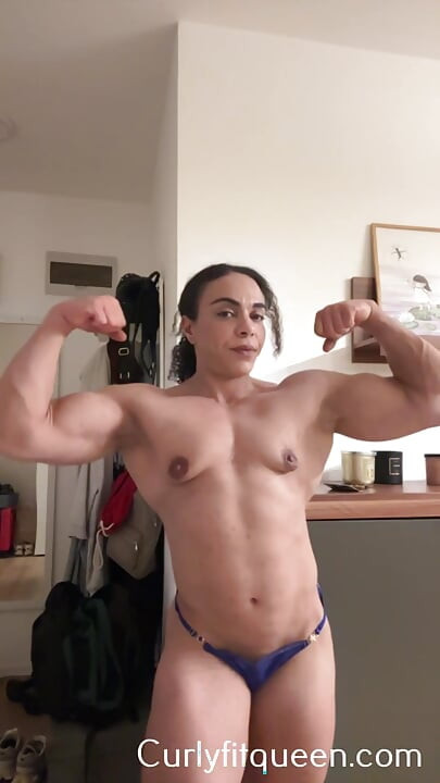 What will you taste first? my tits, abs or thighs