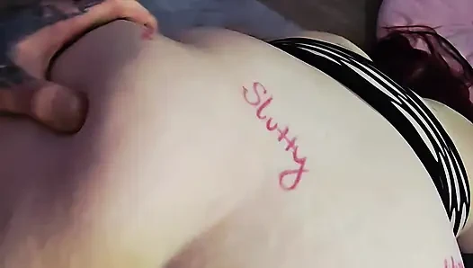 Cewek semok ini dientot gaya doggy habis-habisan - pov
