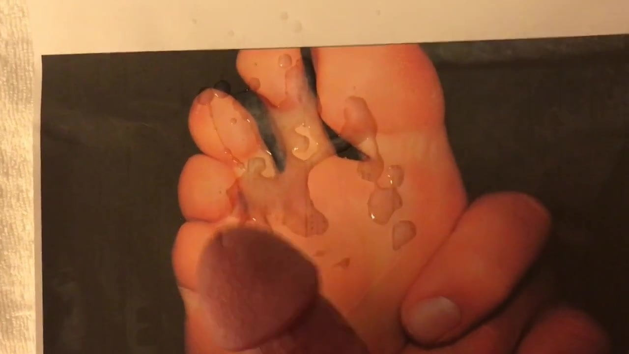 Toes Love Cum Tribute Request