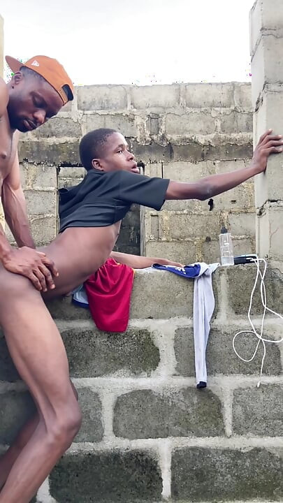 Smallmighty Pussy Was Drilled by Assdriller