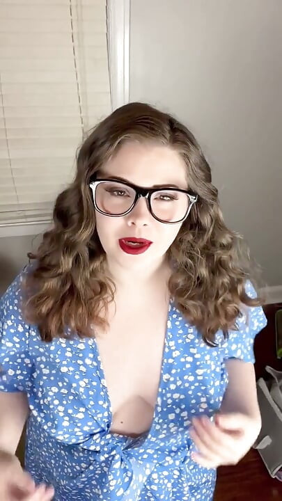 Giantess bbw witchy ex gf transforma você em um brinquedo sexual