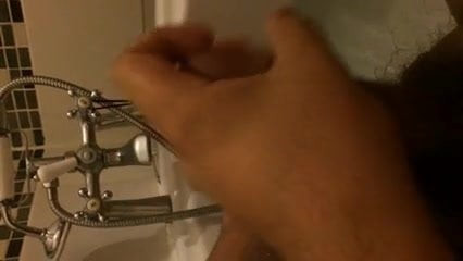 Wanking in bath