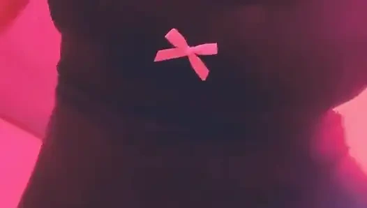 Desakan buka baju tanpa hambatan - club stuff mendesis!