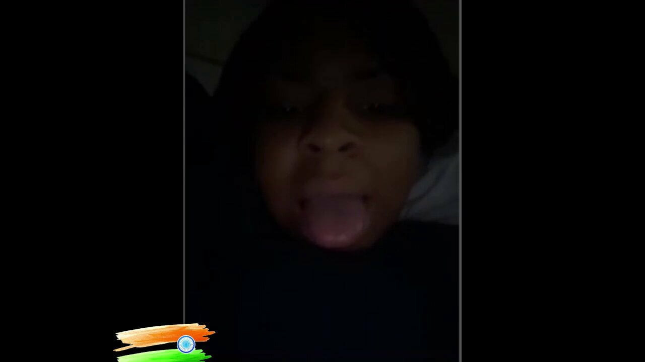 SHE WANT TO RIDE MY DICK IF I WILL PAY HER.....