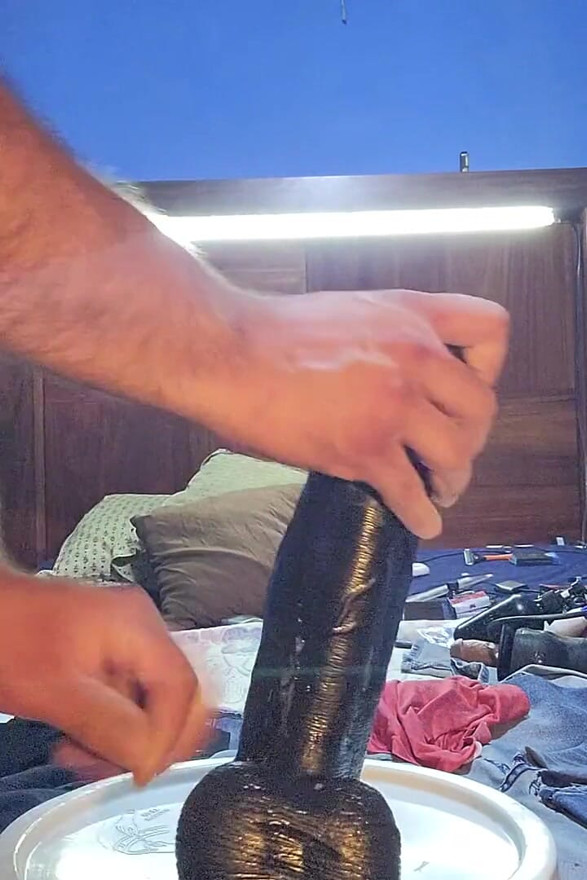 Denne cowboyen og måten han kjærtegner på