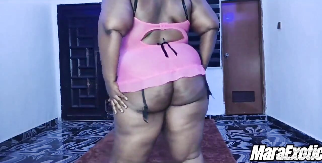 Ebony Stepmom Solo Orgasm