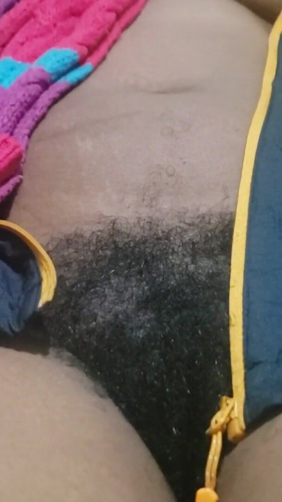 Hairy & Charming Babe - Natural Pussy, Soft Sensual Vibes, Real Amateur Feel, Authentic Confidence | Clip 2