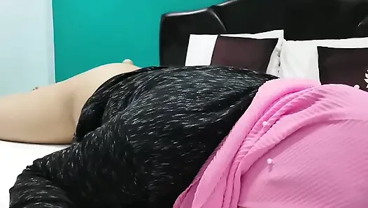 Şoför, suçlandığı için sinirlendi ve patronuna kendini dökmek zorunda kaldı.