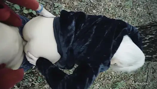 Ngentot di tempat umum berisiko sama pria asing dari tinder