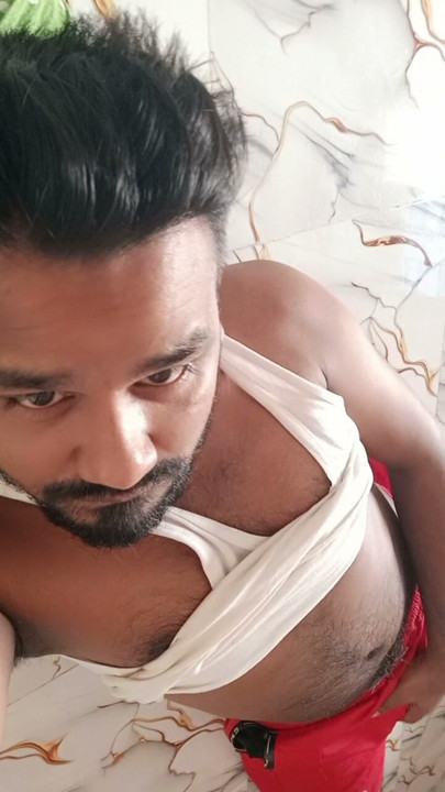 Play Heard boy nawab in first video