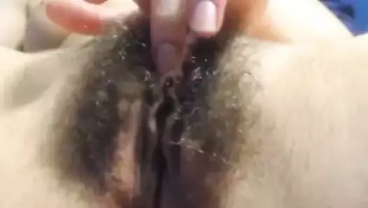 Hairy sexy cunt with beautiful lips labia