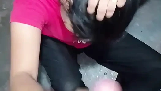 Water came out of the hand of brother-in-law's penis, desi sexy video, sexy video, sex video.
