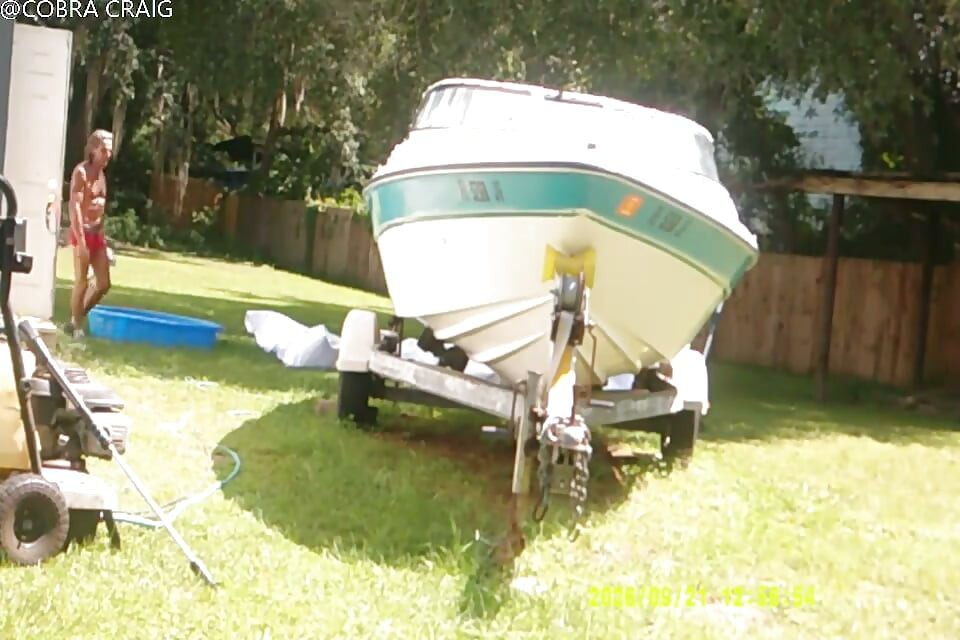 9-21-26 COBRAS BUFFING OUT THE RED NECK BOAT POOL AND DISCUSSING A CLEAR COAT FOREASY MAINTENANCE.